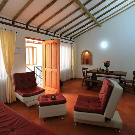Apartahotel La Gran Familia Villa de Leyva Exterior photo