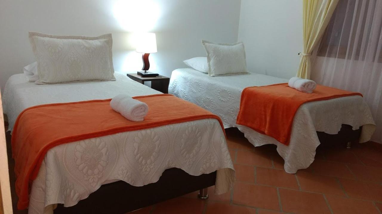Apartahotel La Gran Familia Villa de Leyva Exterior photo