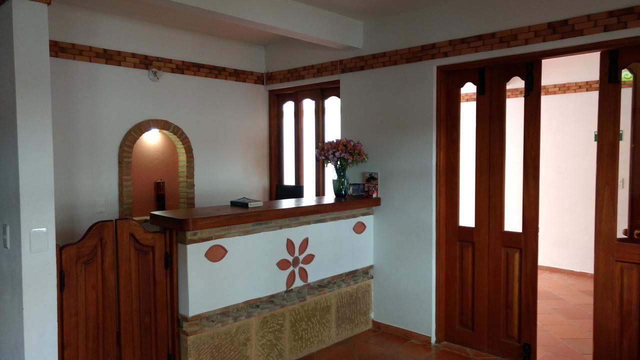 Apartahotel La Gran Familia Villa de Leyva Exterior photo