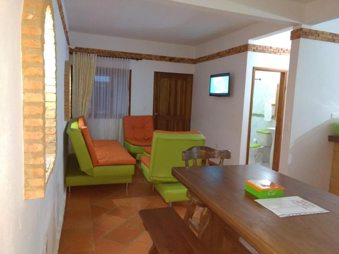 Apartahotel La Gran Familia Villa de Leyva Exterior photo
